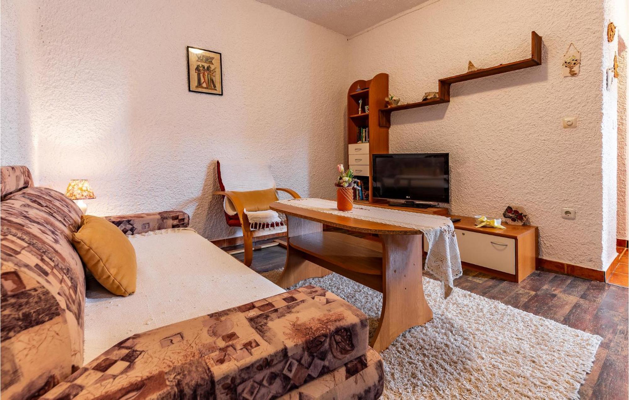 Lovely Apartment In Premantura With Wifi Екстер'єр фото